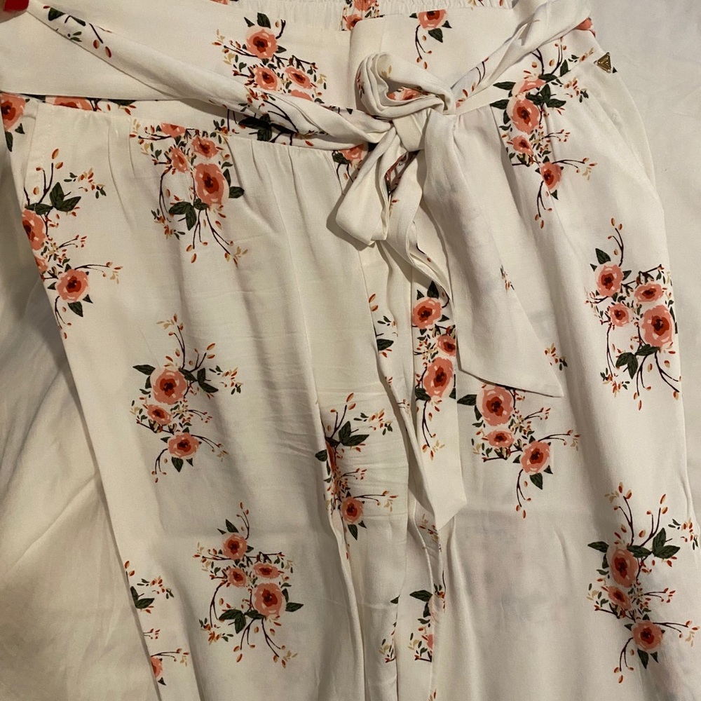 Guess pants